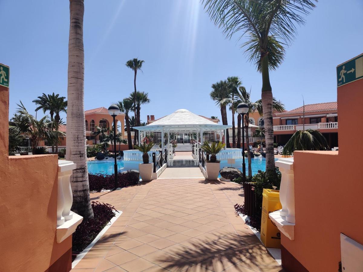 Апартаменты Seafront Royal Garden Mile Плая-де-лас-Америкас Экстерьер фото